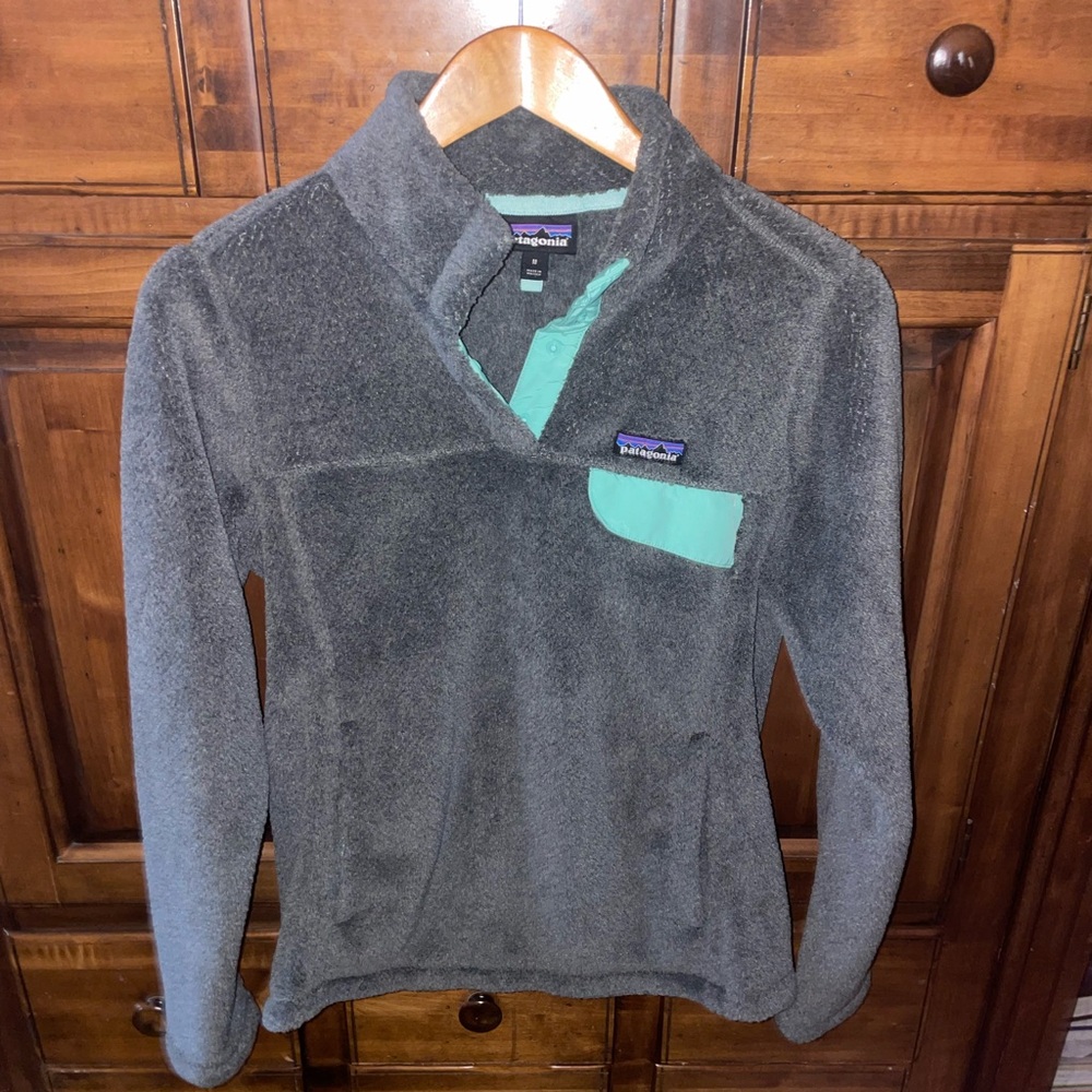 Patagonia Polartec Thermal Medium Womens Gray Fleece  1/4 Snaps
